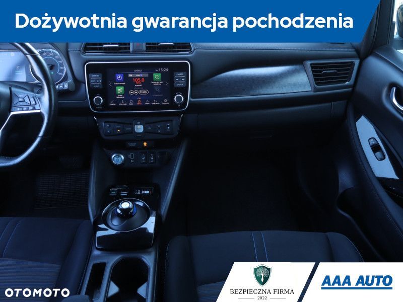 Nissan Leaf - 10