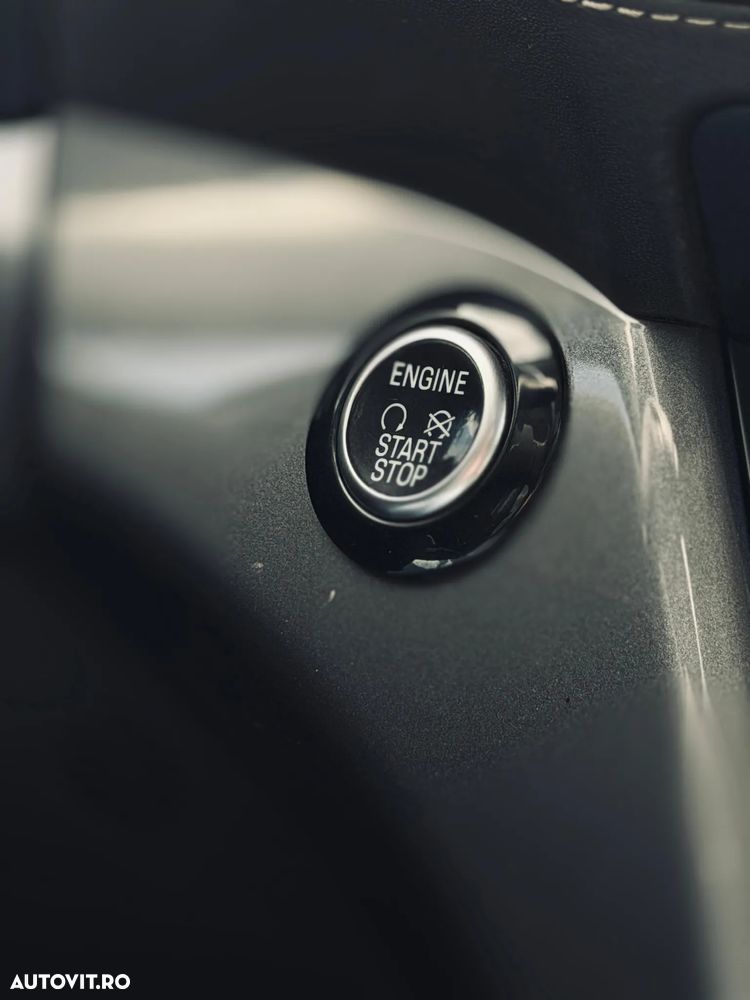 Ford Kuga 2.0 TDCi 4x4 Aut. Vignale - 20