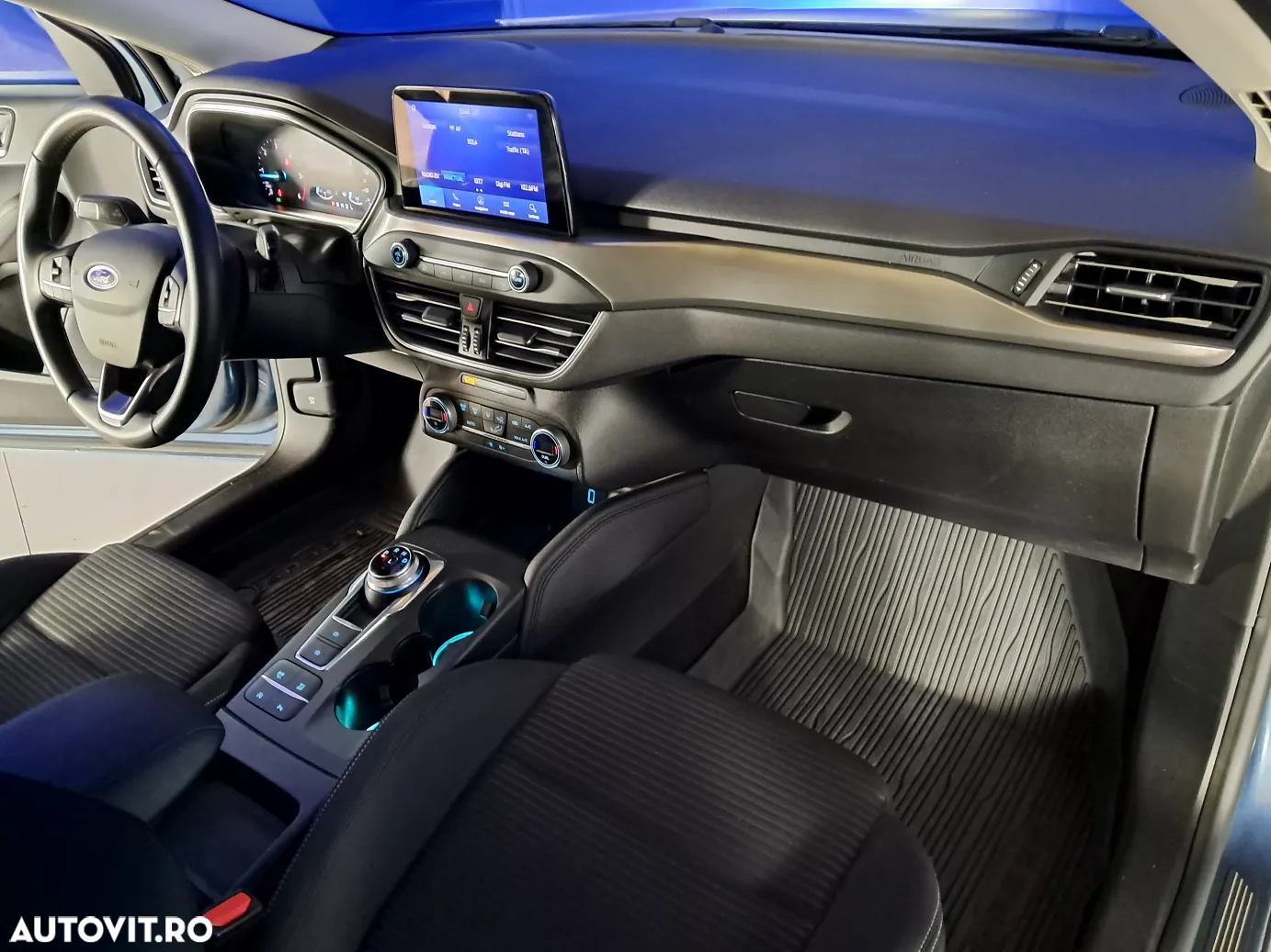 Ford Focus - 17