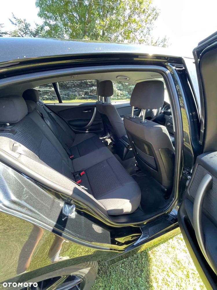 BMW Seria 1 - 10