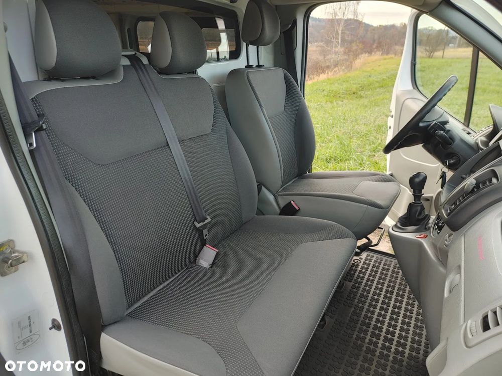 Opel Vivaro - 4