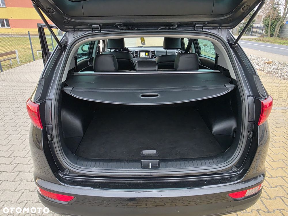 Kia Sportage 1.7 CRDI 2WD ISG Spirit - 17