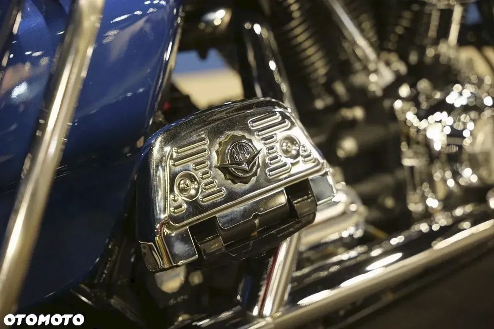 Harley-Davidson Touring Road King - 13