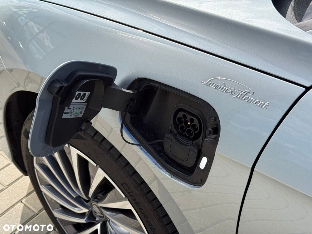 Skoda Superb 1.5 TSI L&K DSG - 18