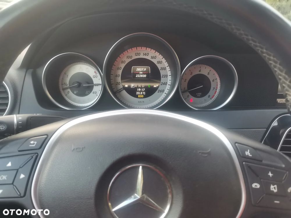 Mercedes-Benz Klasa C 180 7G-TRONIC - 6
