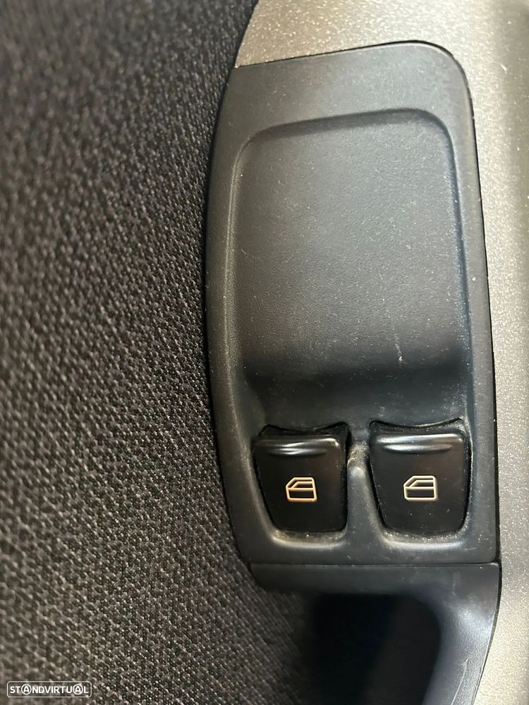 Smart ForTwo Coupé 1.0 mhd Pulse 71 Softouch - 6