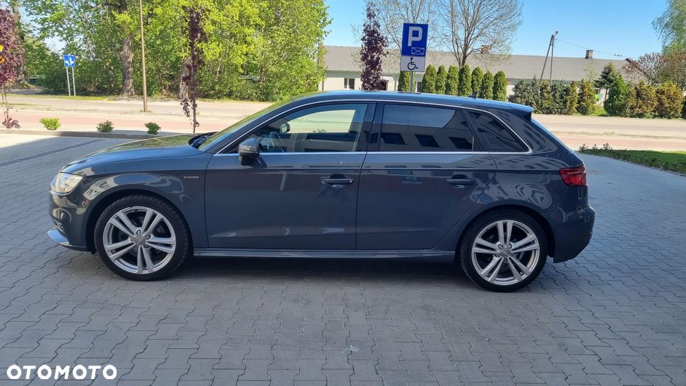 Audi A3 Sportback - 4