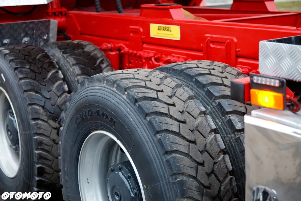 Mercedes-Benz Arocs 3253 8x4 - 14