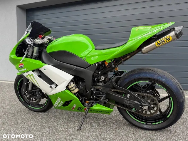 Kawasaki ZXR - 11