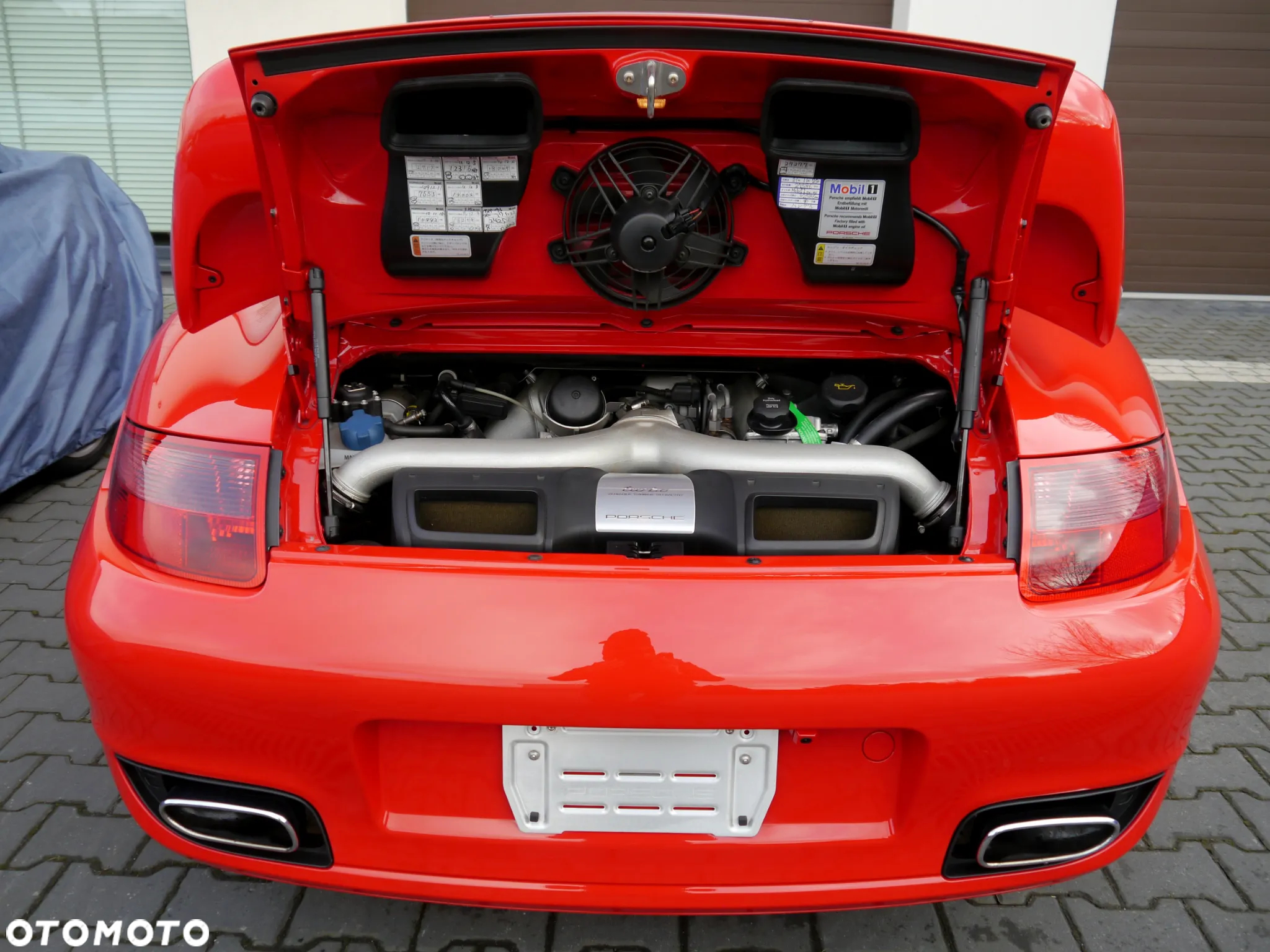 Porsche 911 Turbo Tiptronic S - 21