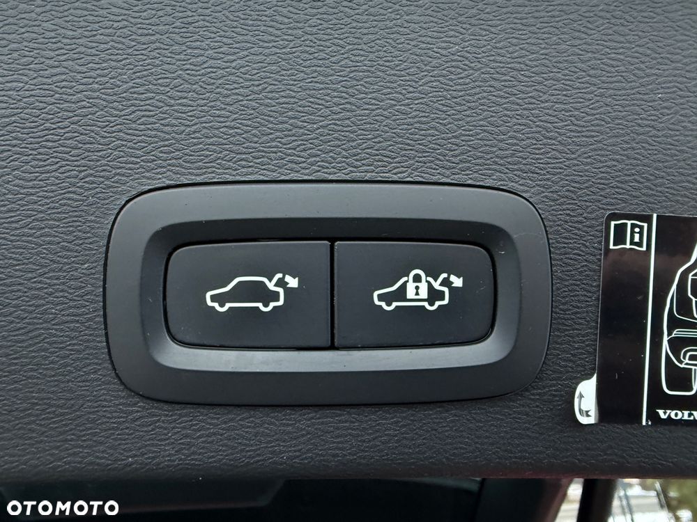 Volvo XC 40 D3 Momentum Pro - 15