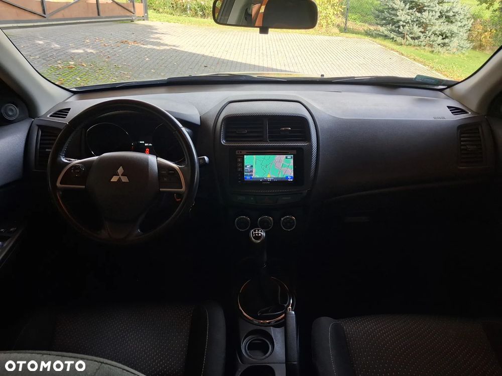 Mitsubishi ASX 1.6 Invite Navi - 13