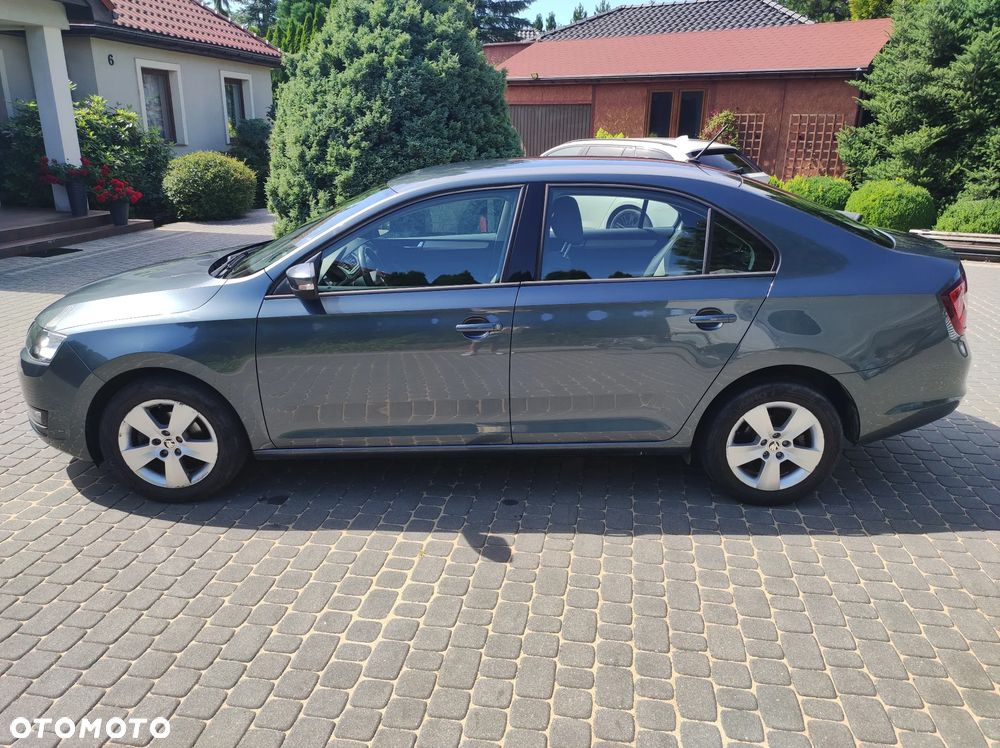 Skoda RAPID 1.0 TSI Active - 2