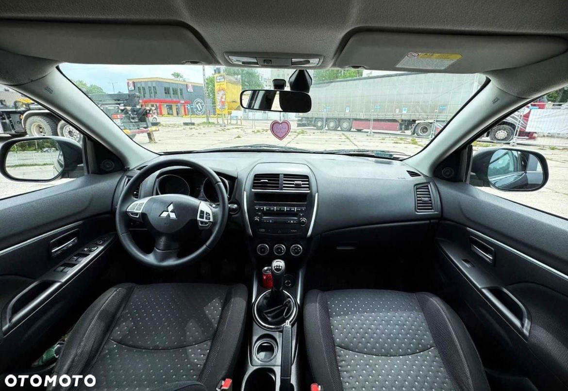 Mitsubishi ASX - 6