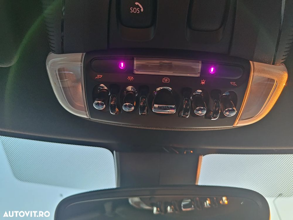 Mini Clubman - 26