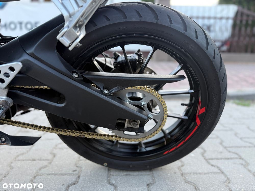 Yamaha YZF - 25