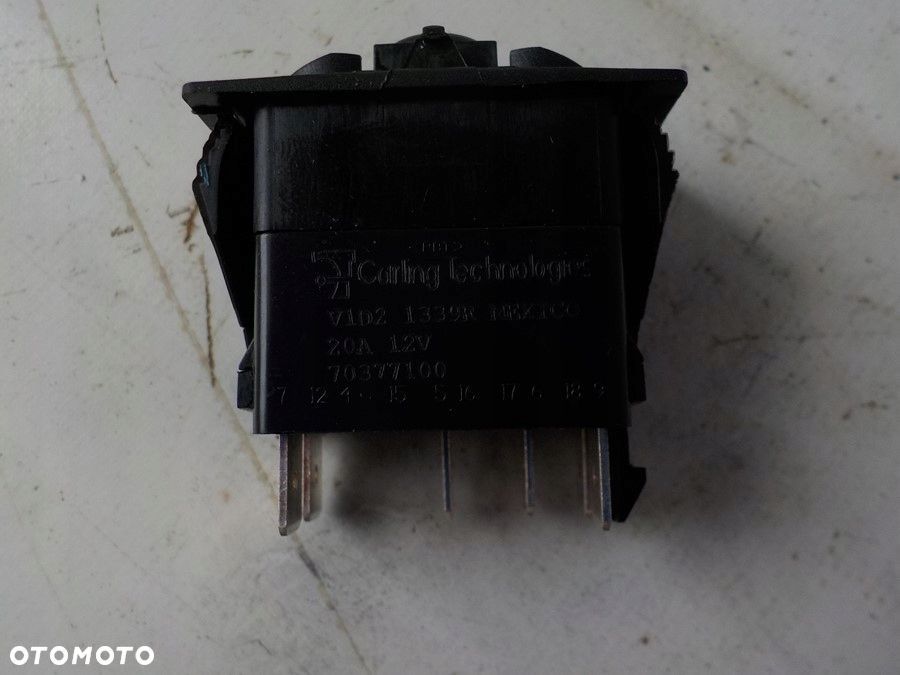 ŁADOWARKA VOLVO L50F PRZEŁĄCZNIK 70377100 WŁĄCZNIK - 1