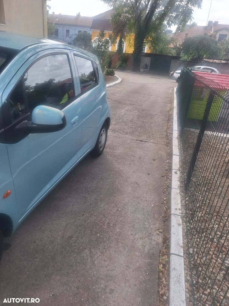 CHEVROLET Spark 2010 — imagine 3