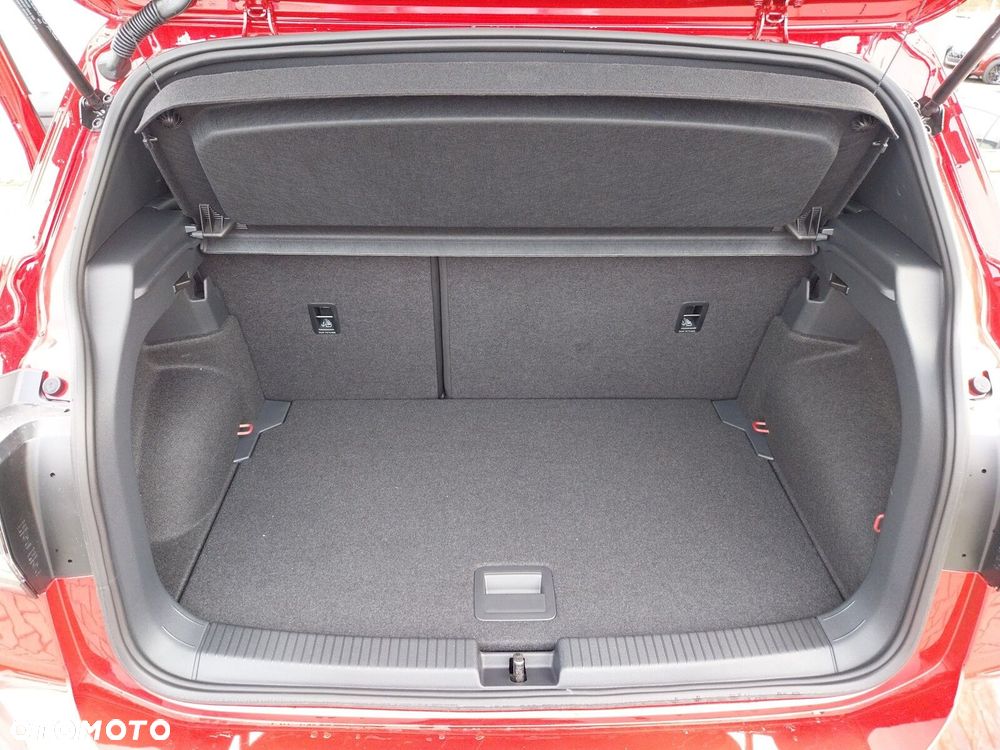 Volkswagen T-Cross 1.5 TSI ACT R-Line Plus DSG - 6