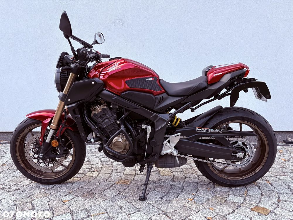 Honda CB - 11