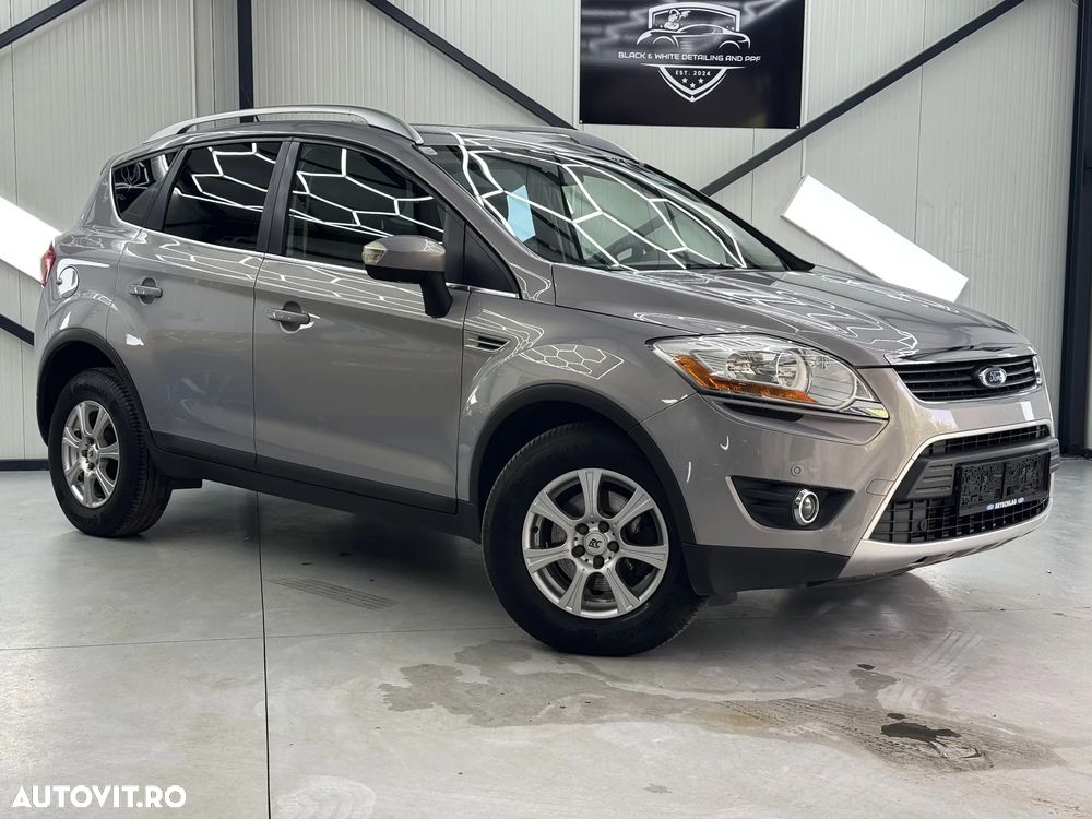 Ford Kuga 2.0 TDCi 4x4 Aut. Champions Edition - 10
