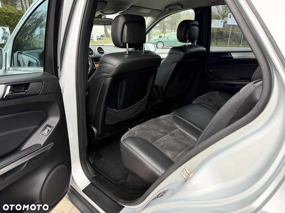 Mercedes-Benz ML - 8