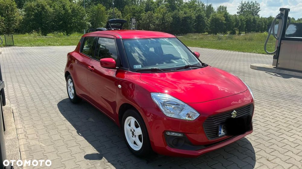 Suzuki Swift - 1