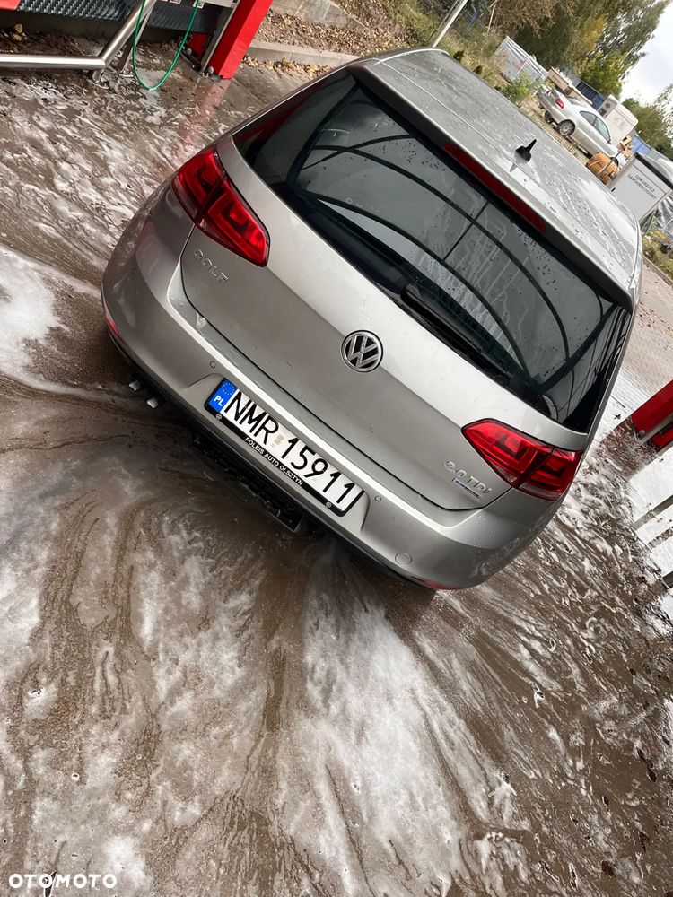 Volkswagen Golf 2.0 TDI BlueMotion Technology DSG Highline - 5