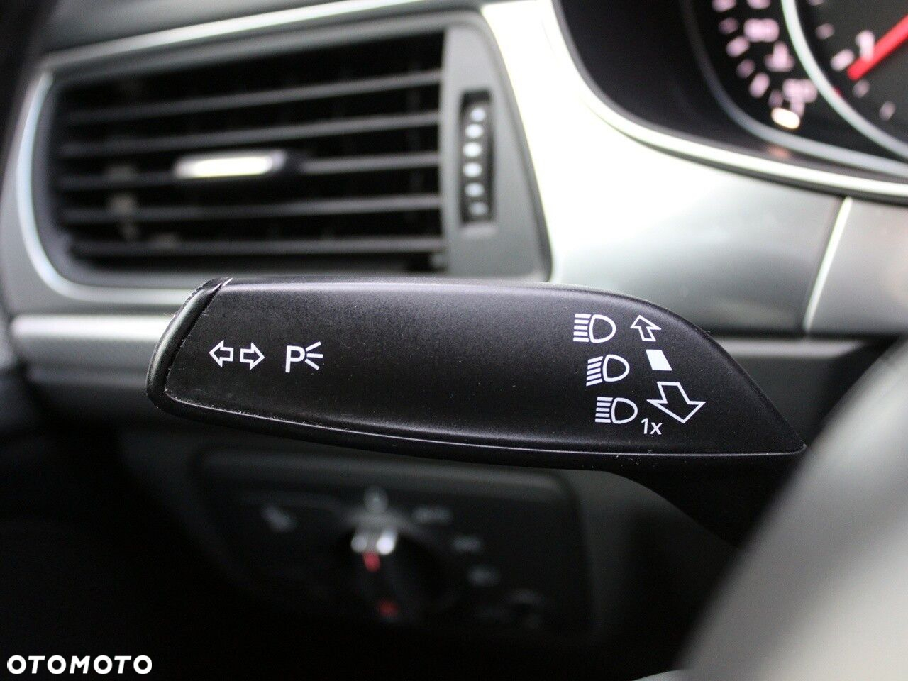 Audi A6 2.0 TDI Multitronic - 29