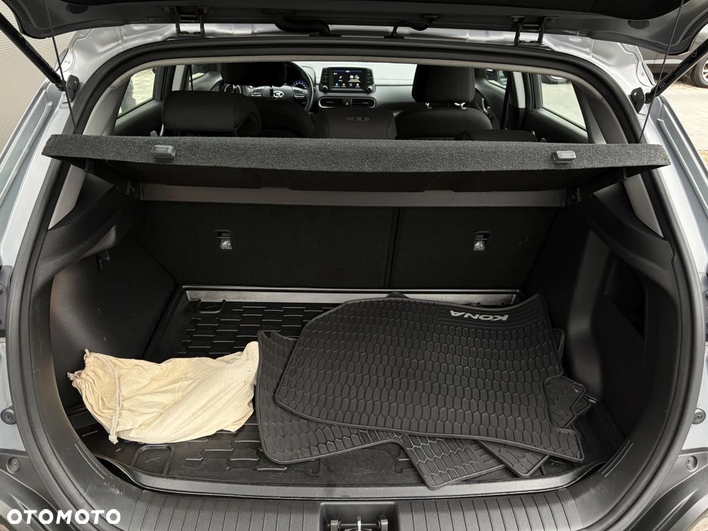 Hyundai Kona - 35