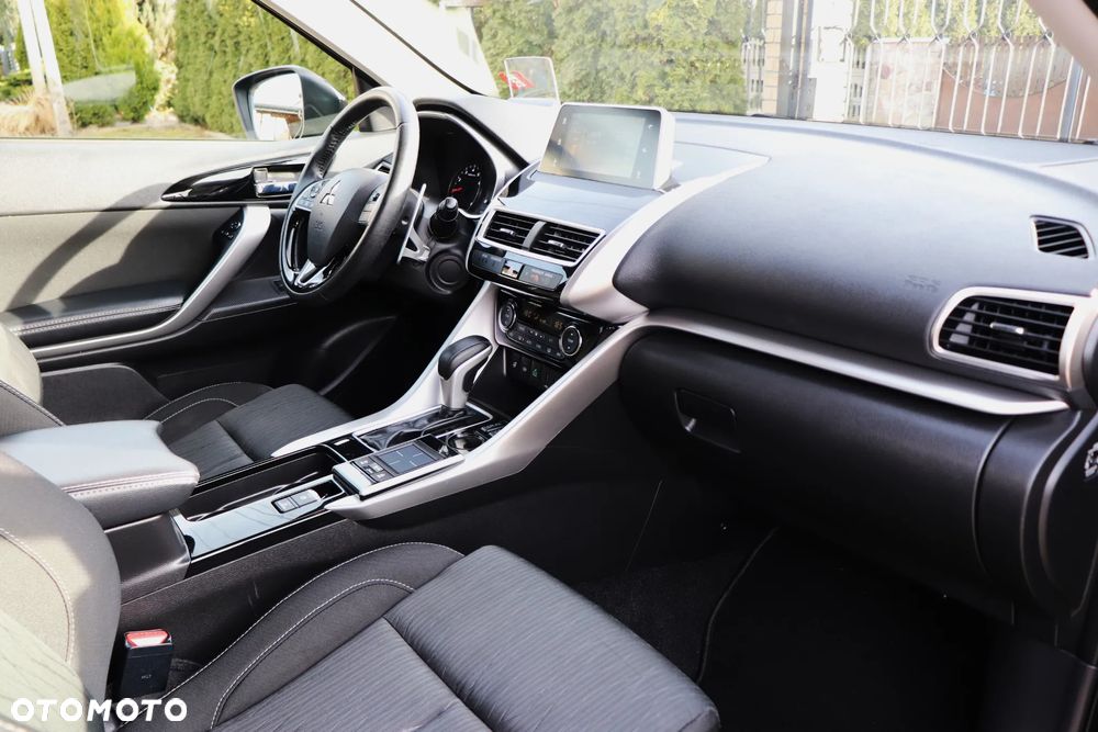 Mitsubishi Eclipse Cross 1.5 T-MIVEC ClearTec CVT 2WD Diamant Edition - 25