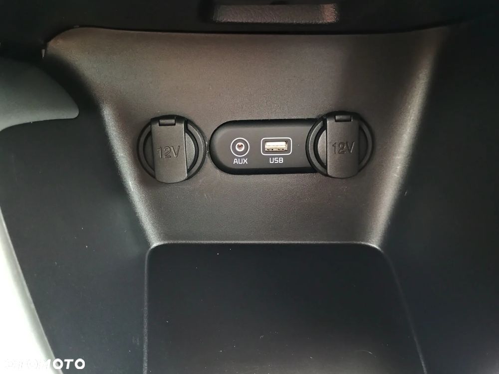 Kia Ceed 1.4 L Business Line - 14