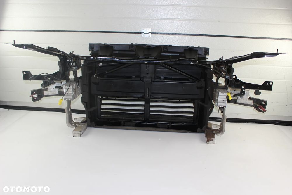 BMW  X1 F 48 PAS PRZEDNI CHŁODNICE KOMPLET - 5