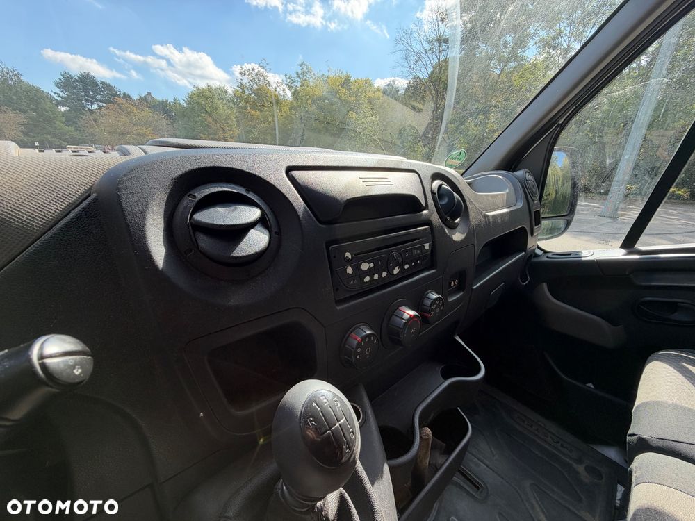 Renault Master - 10