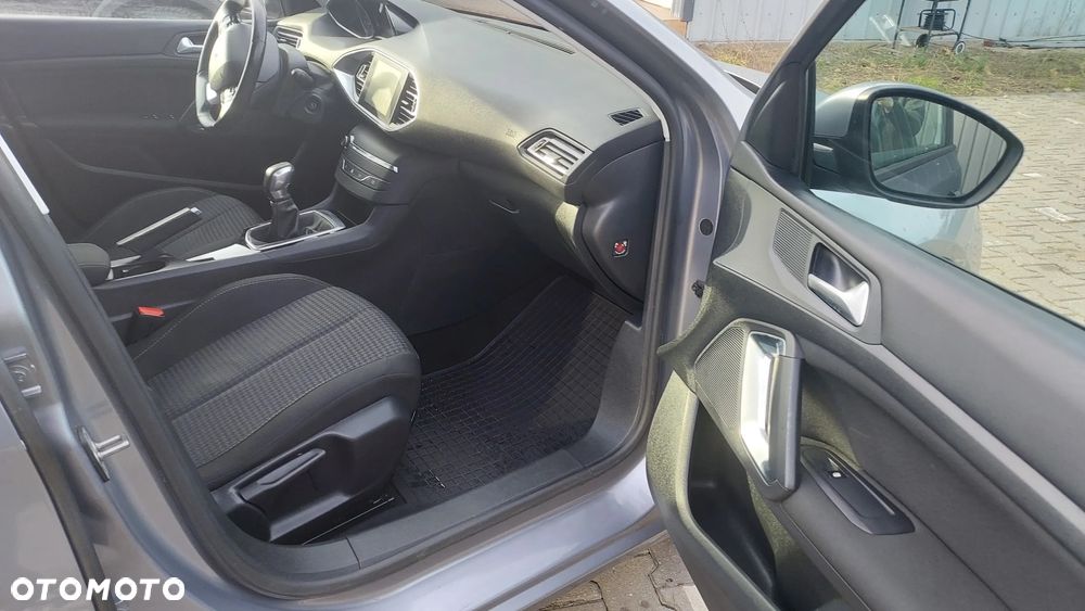 Peugeot 308 PureTech 110 Stop & Start Active - 10