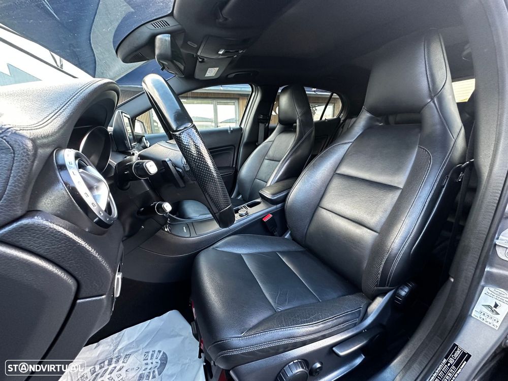 Mercedes-Benz GLA 220 CDi AMG Line - 18