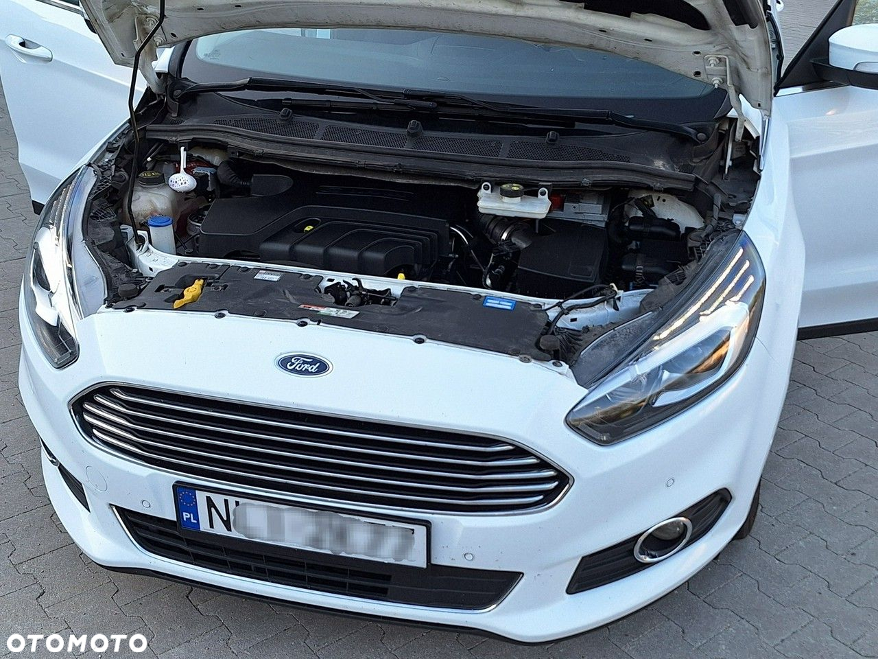 Ford S-Max - 14