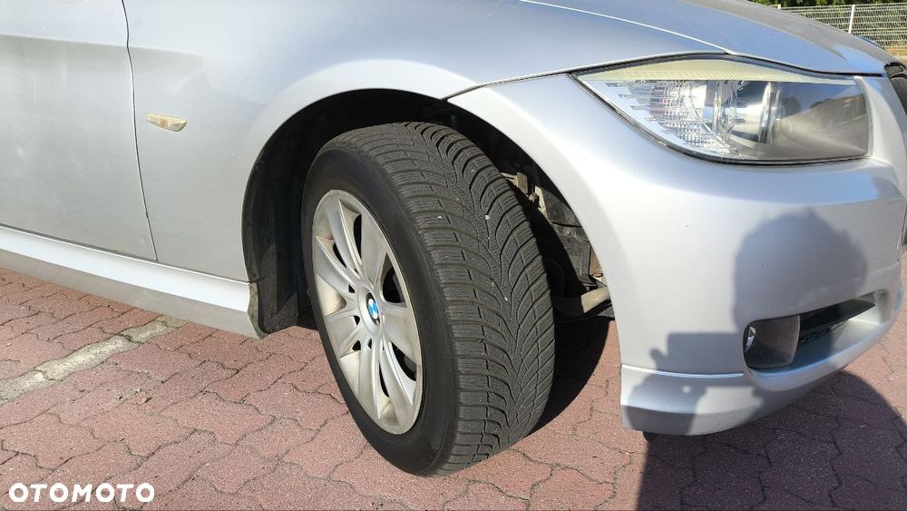 BMW Seria 3 318d - 13