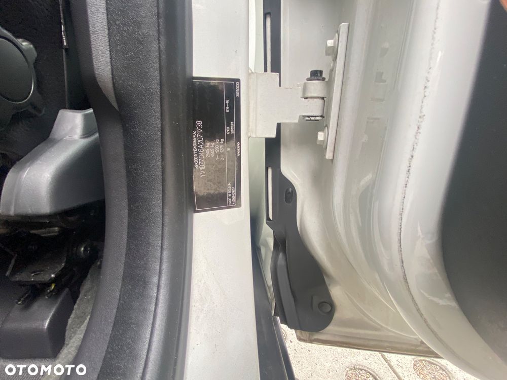 Volvo XC 60 D5 AWD Geartronic Summum - 26