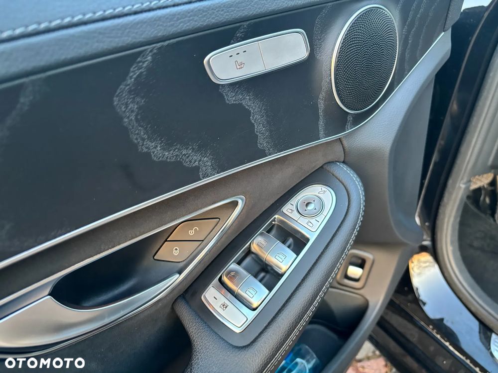 Mercedes-Benz Klasa C 220 (BlueTEC) d 7G-TRONIC AMG Line - 22