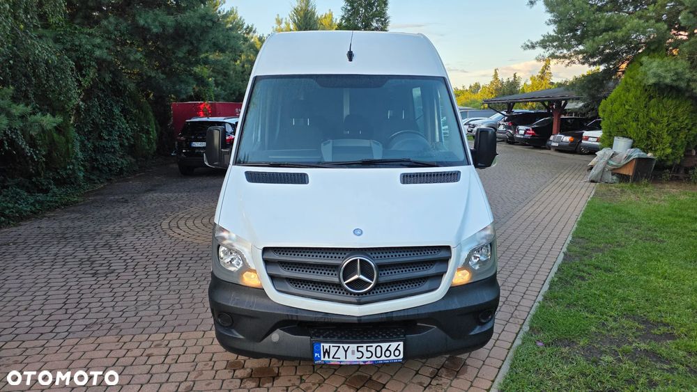 Mercedes-Benz Sprinter - 9