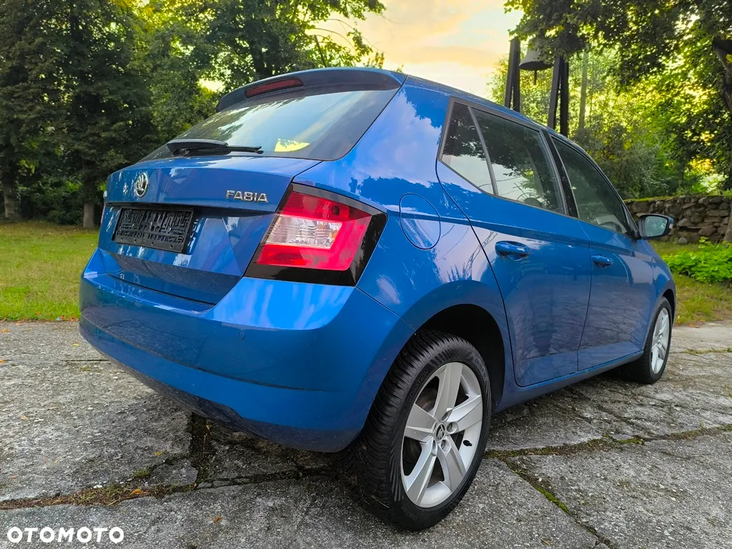 Skoda Fabia 1.0 MPI Cool Plus - 3