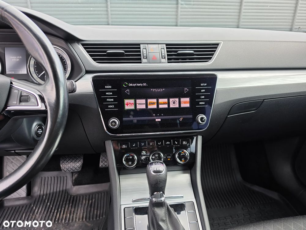Skoda Superb 2.0 TDI 4x4 Ambition DSG - 10