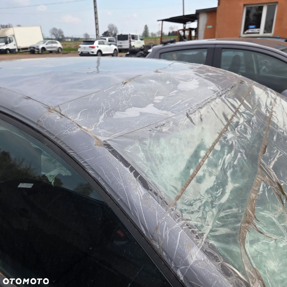 Volkswagen Golf 1.5 eTSI OPF DSG Edition 50 - 5