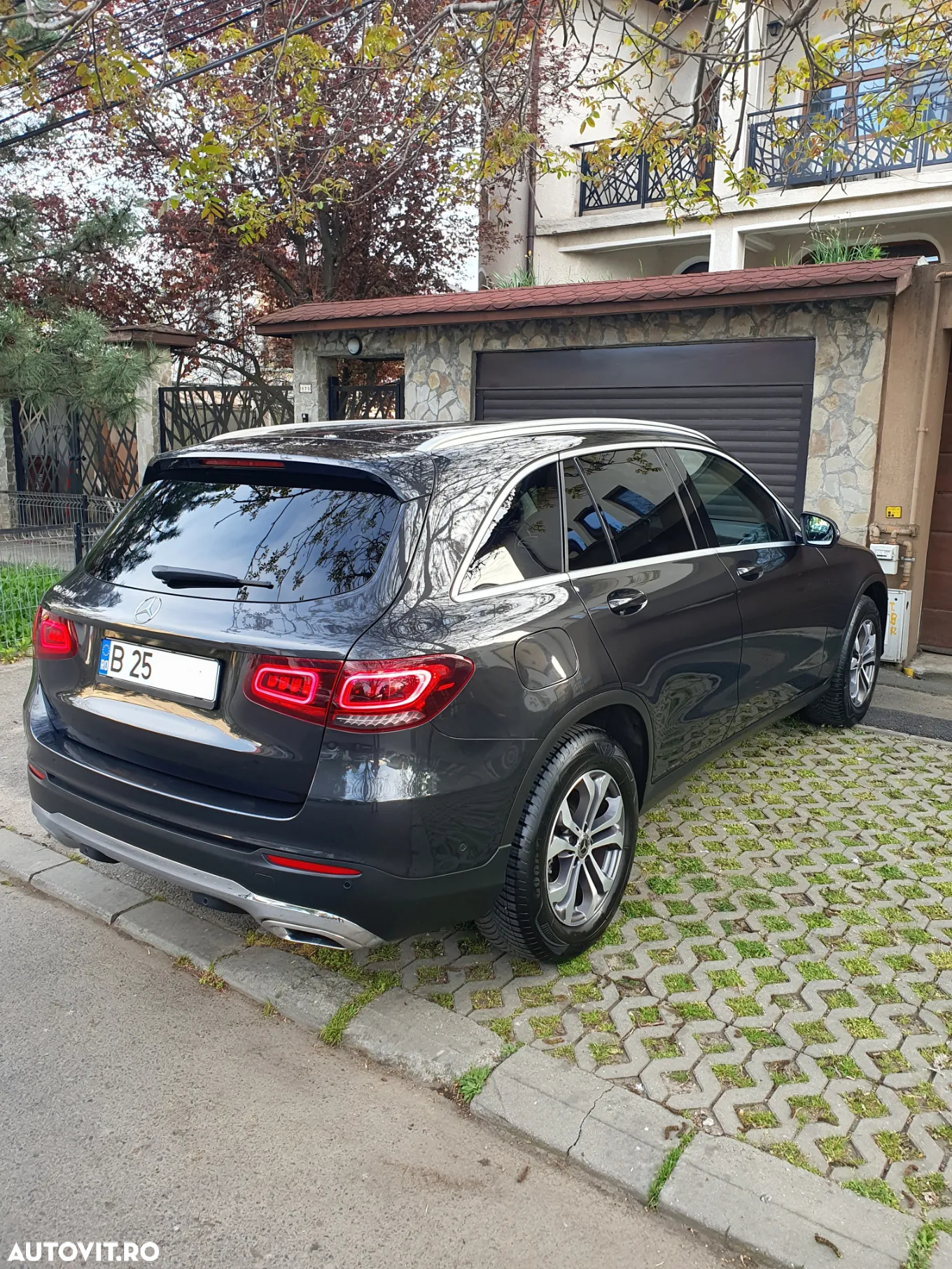 Mercedes-Benz GLC - 3