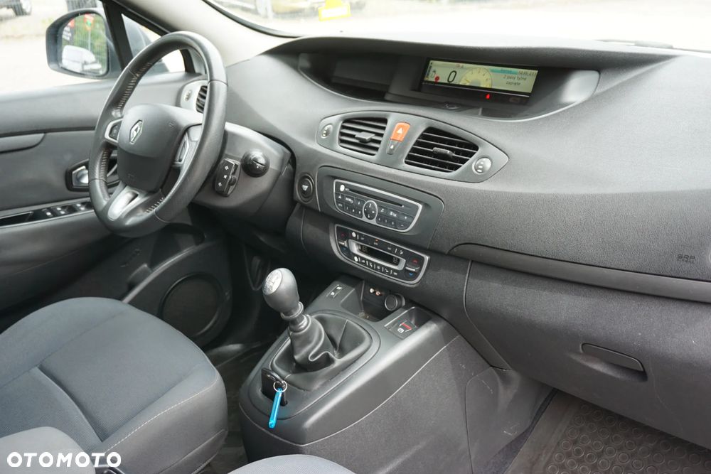 Renault Grand Scenic dCi 130 FAP Expression - 17