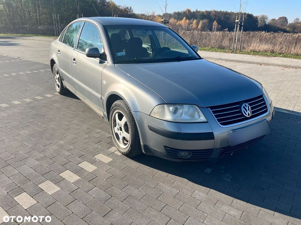 Volkswagen Passat 1.9 TDI Comfortline - 2