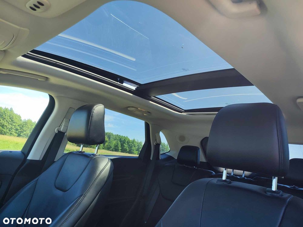 Ford Edge - 19