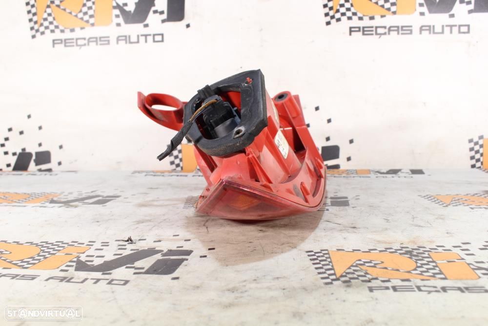 Farolim Direito Seat Leon (1P1)  Chassi Passageiro - 7