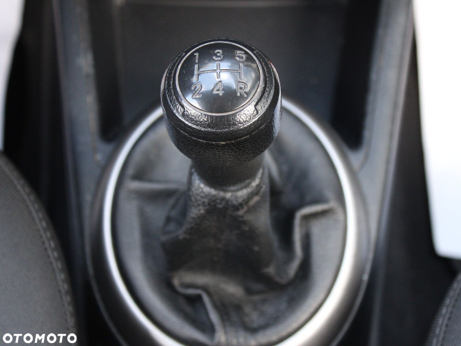 Hyundai i20 - 15
